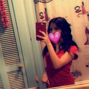 Meet your Posher, Marcela